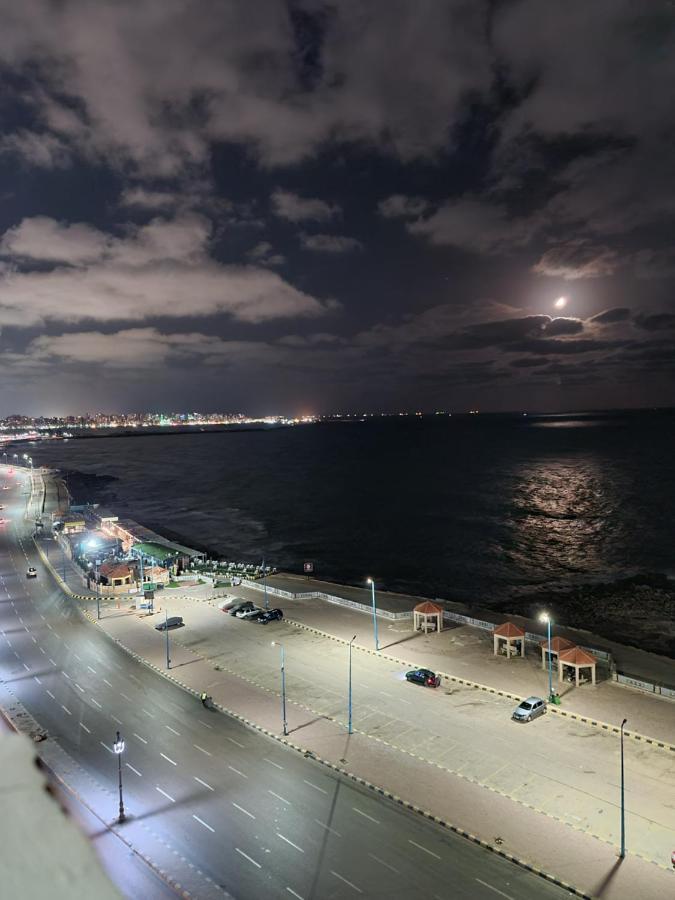 Hyat Hostel & Suites Alexandria Ngoại thất bức ảnh