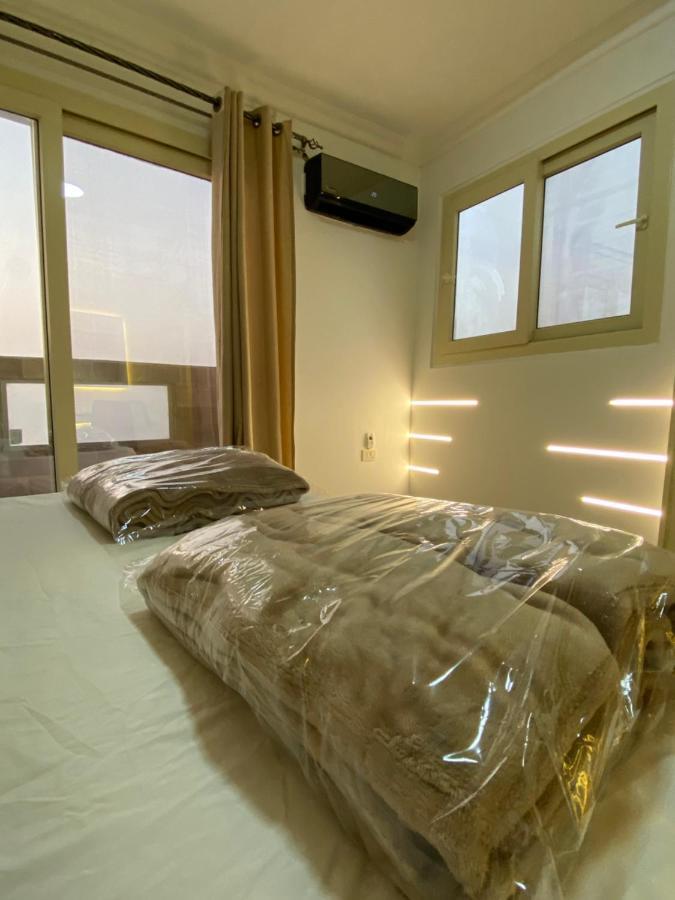 Hyat Hostel & Suites Alexandria Ngoại thất bức ảnh