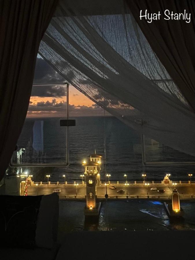 Hyat Hostel & Suites Alexandria Ngoại thất bức ảnh