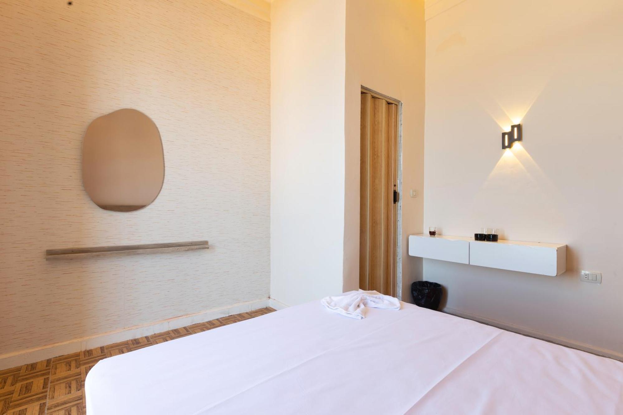 Hyat Hostel & Suites Alexandria Ngoại thất bức ảnh
